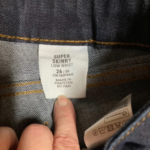 H&M Super Skinny Low Rise Jeans - Picture 4 of 6